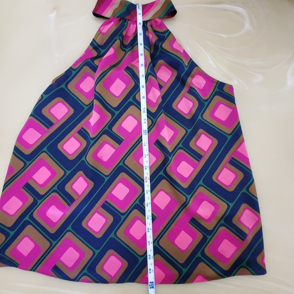 Trina Turk Kathleen Top - Picture 10 of 15